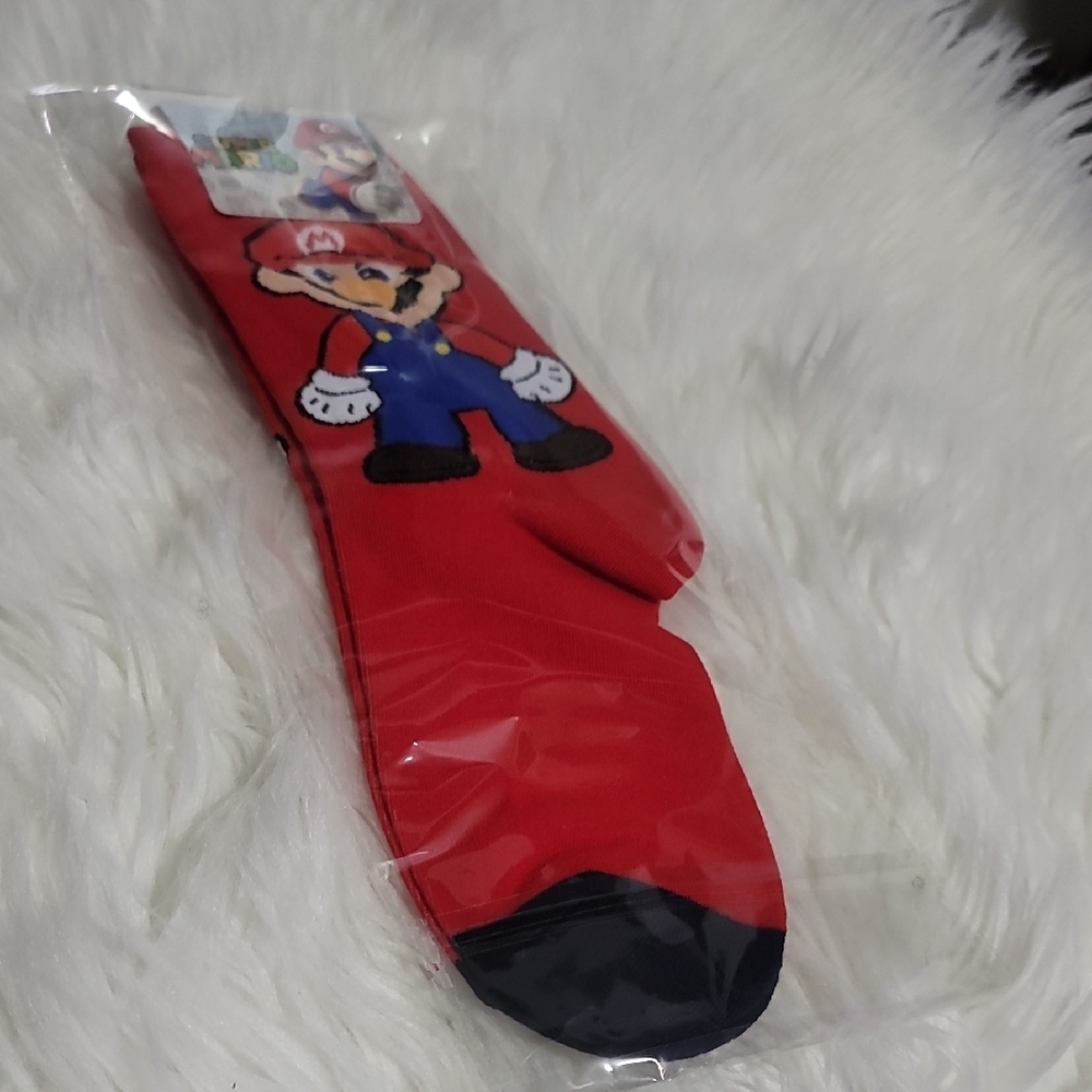 Nintendo Men's Colorful Socks Set - Picture 4 of 7